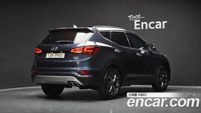 Hyundai Santa Fe 2015 thumb 2