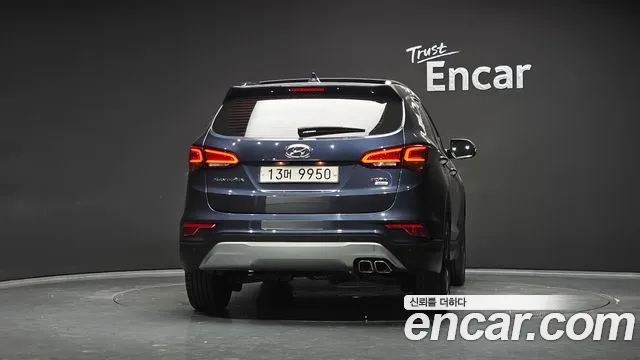 Hyundai Santa Fe 2015 thumb 4