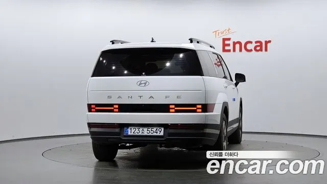 Hyundai Santa Fe 2024 thumb 3