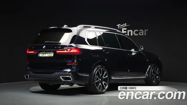 BMW X7 2022 thumb 2