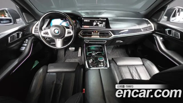 BMW X7 2022 thumb 7
