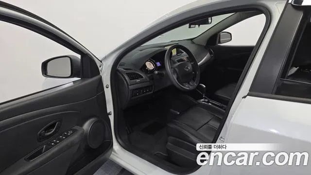 Renault-KoreaSamsung Fluence 2016 thumb 10