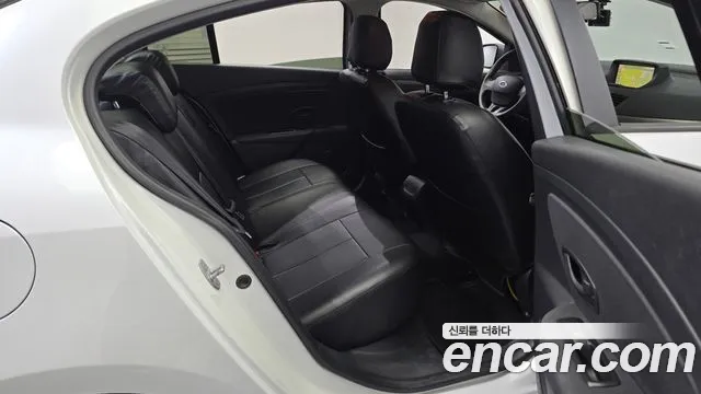 Renault-KoreaSamsung Fluence 2016 thumb 11