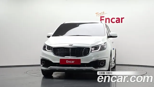Kia Carnival 2016 thumb 3