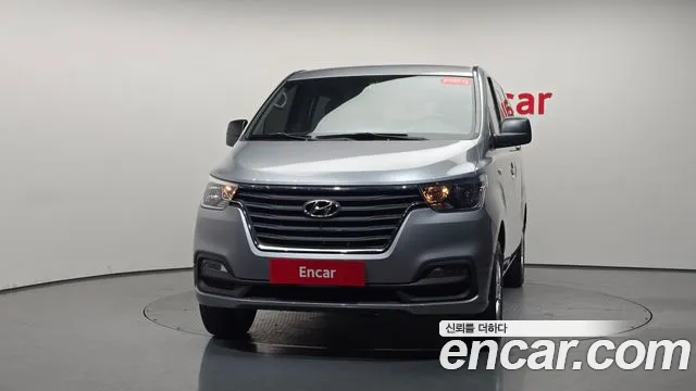 Hyundai Starex 2019 thumb 2