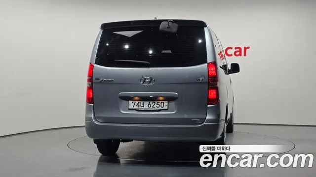 Hyundai Starex 2019 thumb 3