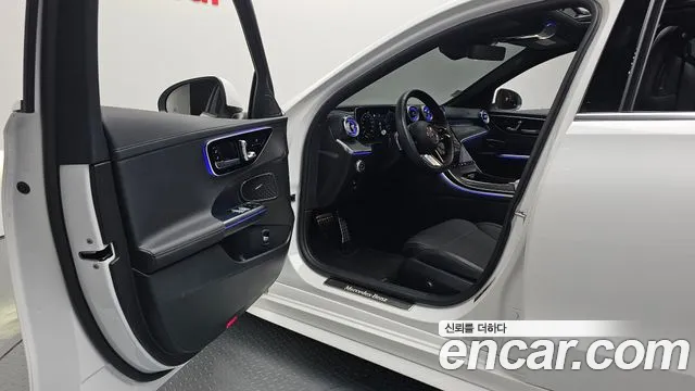 Mercedes-Benz C-Класс 2023 thumb 10