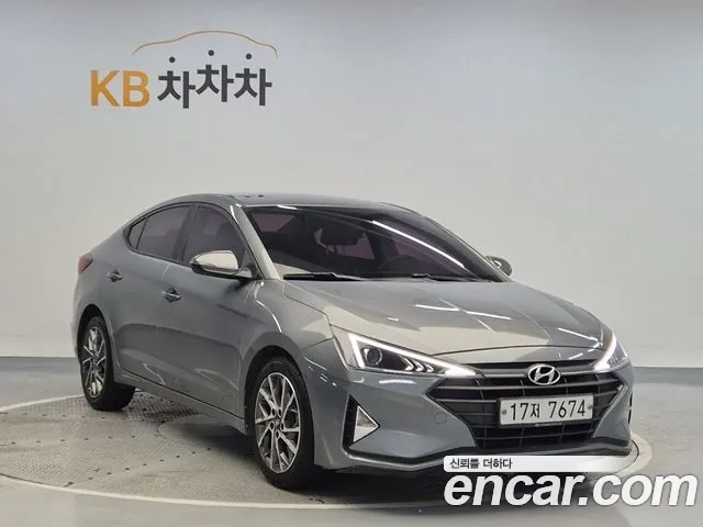 Hyundai Avante 2018 thumb 4