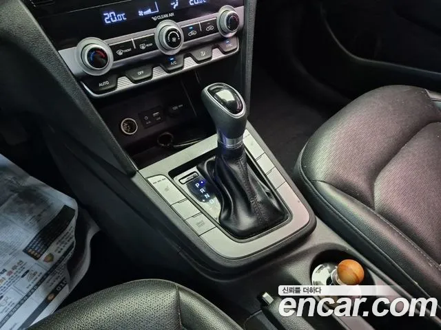 Hyundai Avante 2018 thumb 8