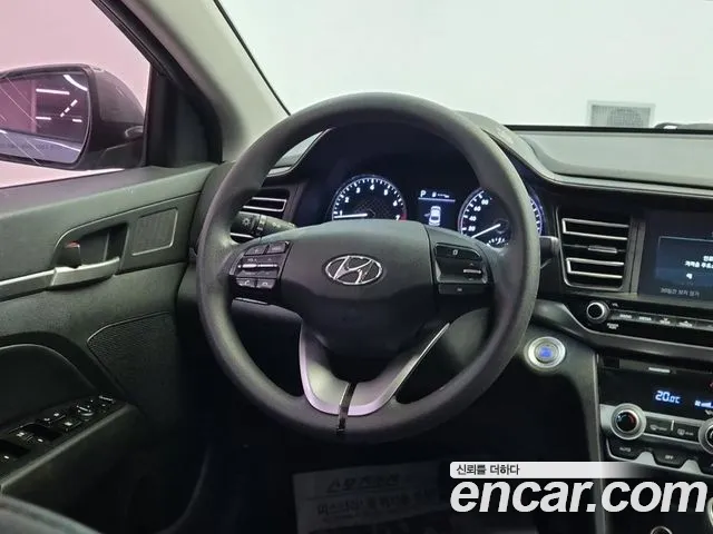 Hyundai Avante 2018 thumb 9