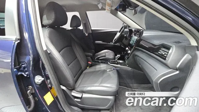 KG_Mobility_Ssangyong TIBOLI 2021 thumb 12
