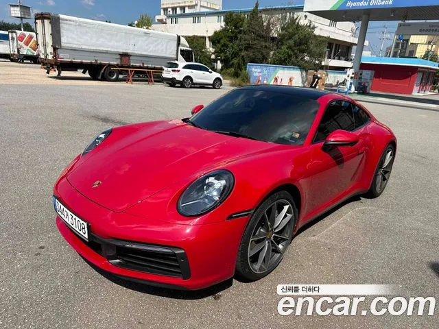 Porsche 911 2021 thumb 11