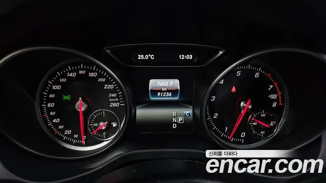Mercedes-Benz CLA 2018 thumb 8