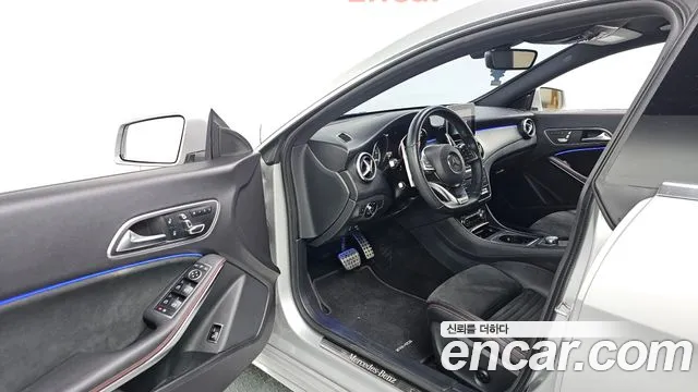 Mercedes-Benz CLA 2018 thumb 10