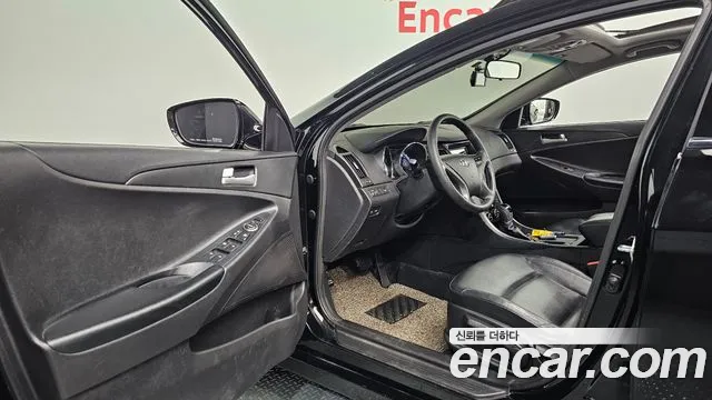 Hyundai Sonata 2013 thumb 10