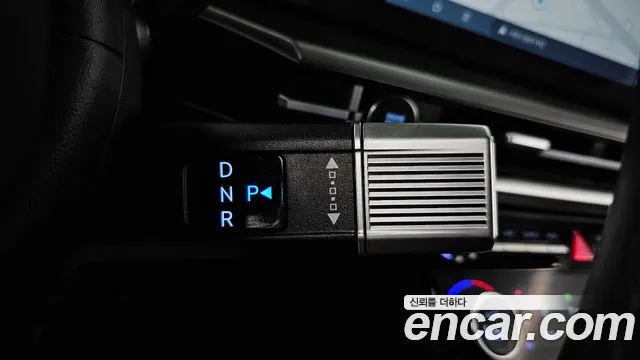 Hyundai Santa Fe 2023 thumb 9