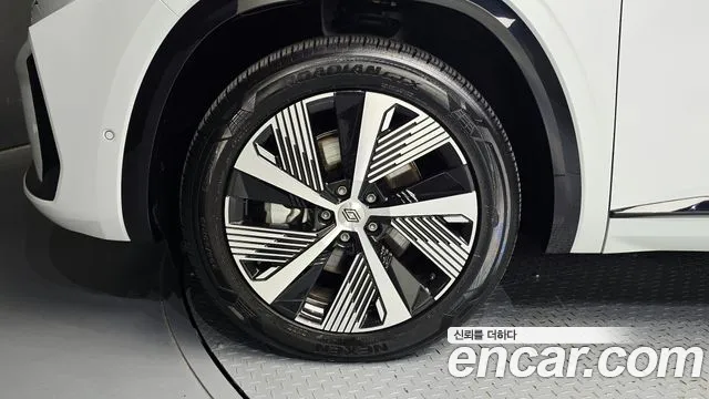 Renault-KoreaSamsung Koleos 2024 thumb 5