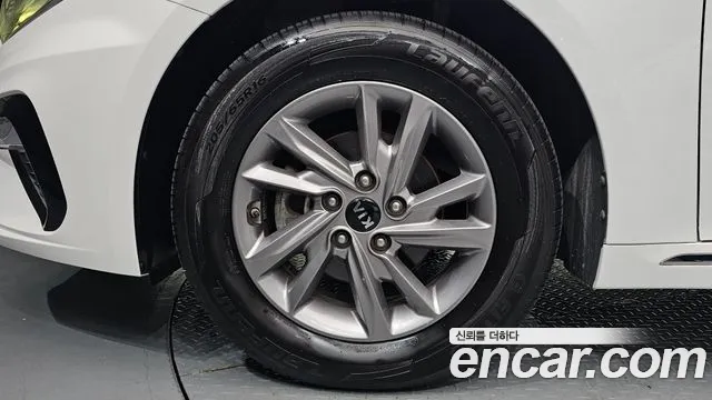 Kia K5 2019 thumb 5