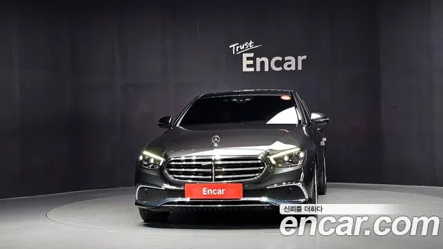 Mercedes-Benz E-Класс 2021 thumb 3