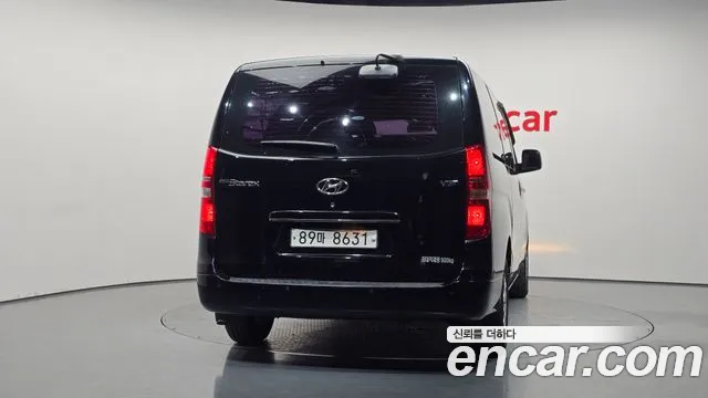 Hyundai Starex 2015 thumb 4