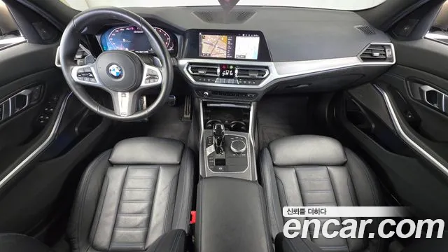 BMW 3-Series 2019 thumb 7
