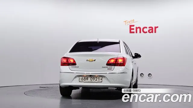 ChevroletGMDaewoo Cruze 2015 thumb 4