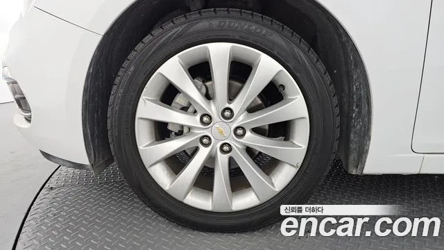 ChevroletGMDaewoo Cruze 2015 thumb 5