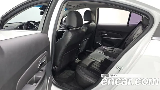 ChevroletGMDaewoo Cruze 2015 thumb 12