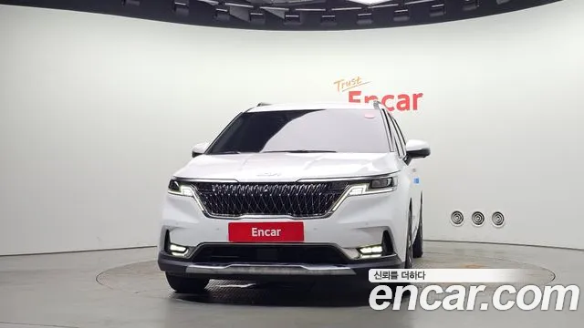 Kia Carnival 2022 thumb 3