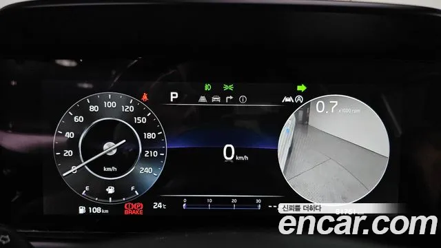 Kia Carnival 2022 thumb 8