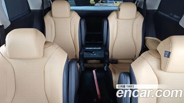 Kia Carnival 2022 thumb 12