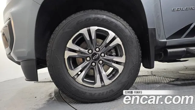 ChevroletGMDaewoo Colorado 2022 thumb 5