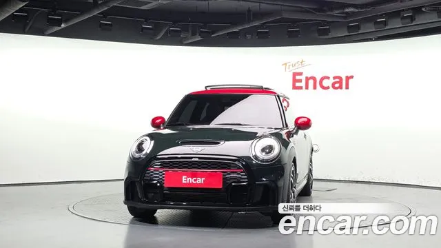 MINI Hatch 2017 thumb 3