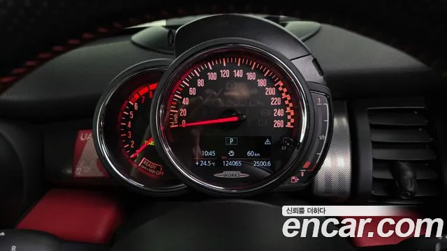 MINI Hatch 2017 thumb 8