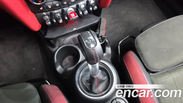 MINI Hatch 2017 thumb 9