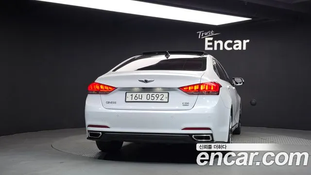Hyundai Genesis 2015 thumb 4