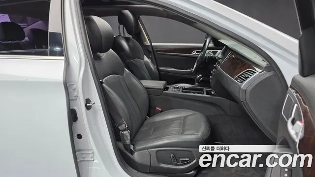 Hyundai Genesis 2015 thumb 11
