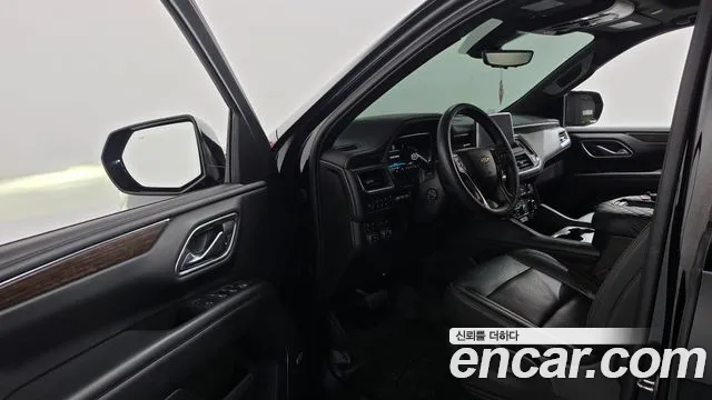ChevroletGMDaewoo Tahoe 2022 thumb 10