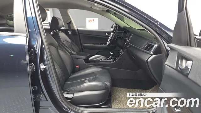 Kia K5 2016 thumb 11