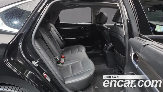 Hyundai Grandeur 2017 thumb 12
