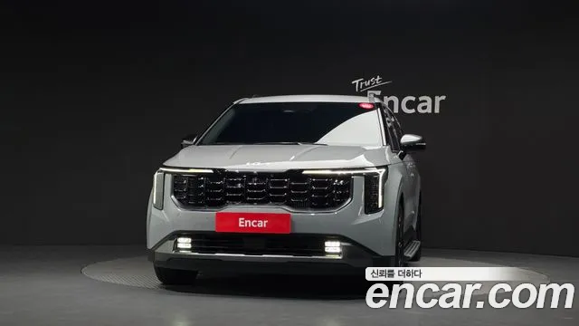 Kia Carnival 2024 thumb 3