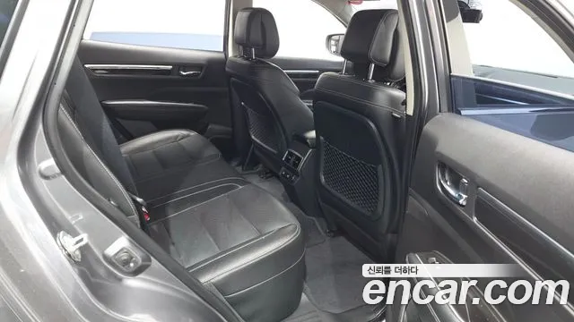 Renault-KoreaSamsung Koleos 2019 thumb 12
