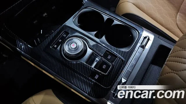 Kia Carnival 2022 thumb 9