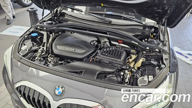 BMW 1-Series 2020 thumb 6