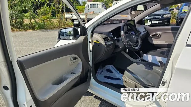 Kia Morning 2015 thumb 10