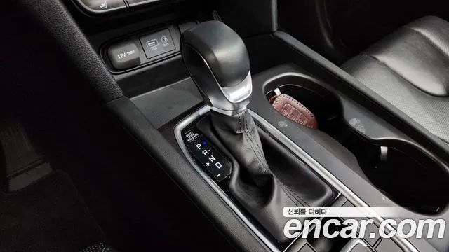 Hyundai Santa Fe 2019 thumb 9