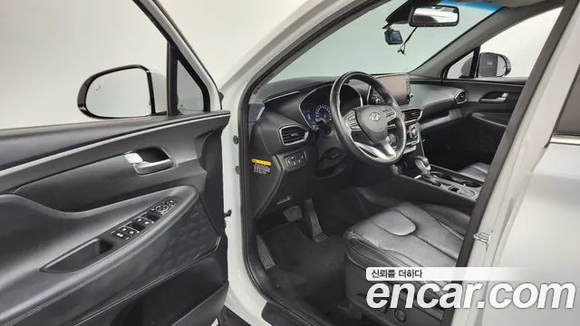 Hyundai Santa Fe 2019 thumb 10