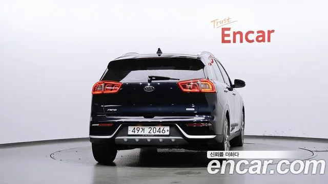 Kia Niro 2017 thumb 4