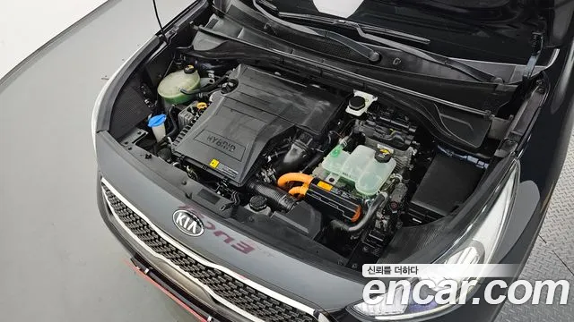 Kia Niro 2017 thumb 6