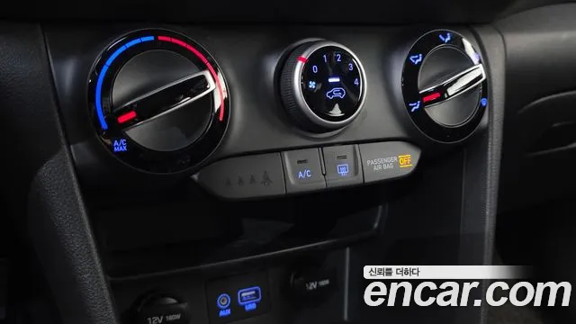 Hyundai Kona 2018 thumb 11